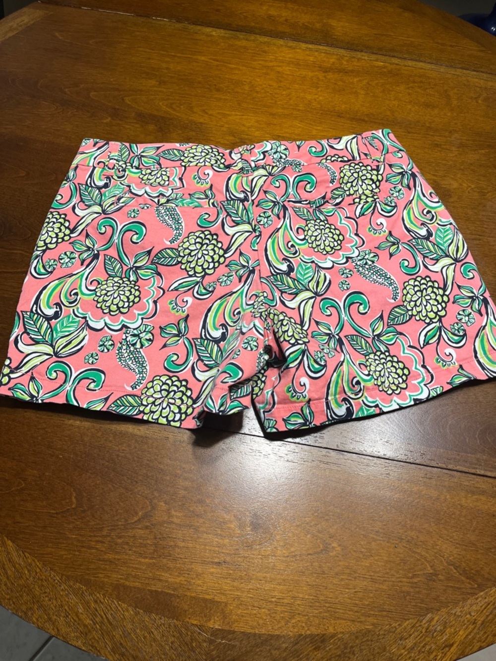 crown & ivy Coral Floral High-Waist Women's Shorts - Picture 3 of 3